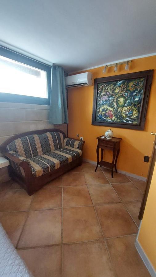 B&B Caravaggio San Donaci Extérieur photo