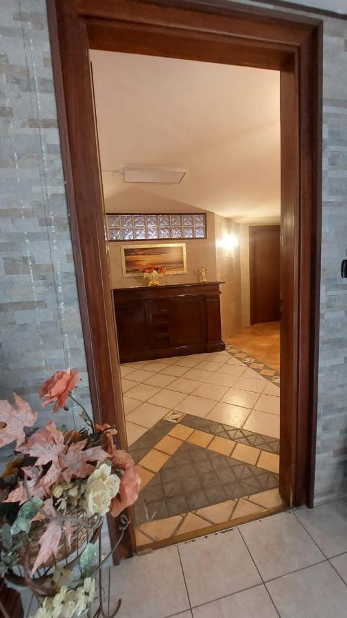 B&B Caravaggio San Donaci Extérieur photo